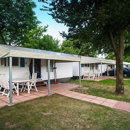 Villa Al Mare Camping - 4 Stelle Cavallino-Treporti Exterior foto